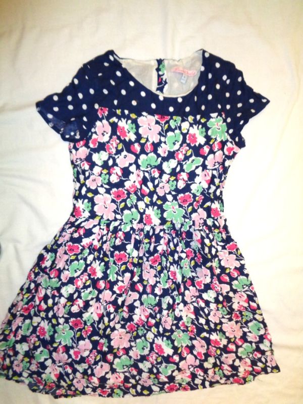 Krásné květované šaty