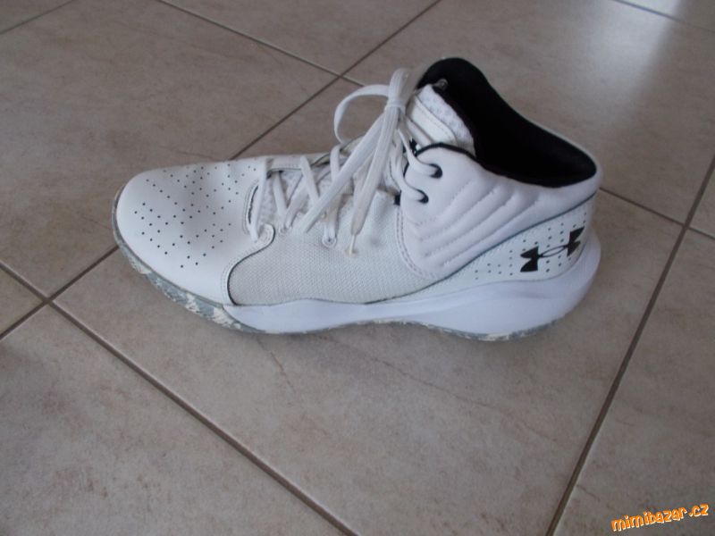 Pánské BOTY UNDER ARMOUR