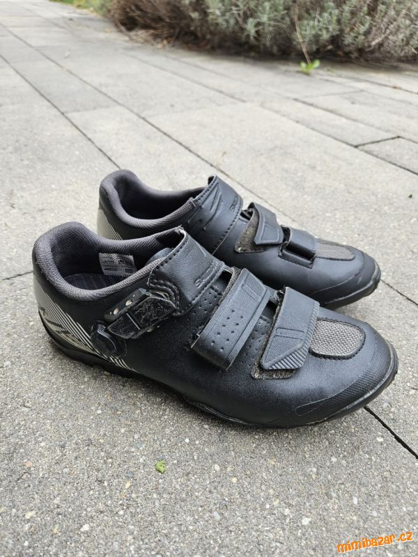 Juniorské turistické cyklo tretry Shimano ME300