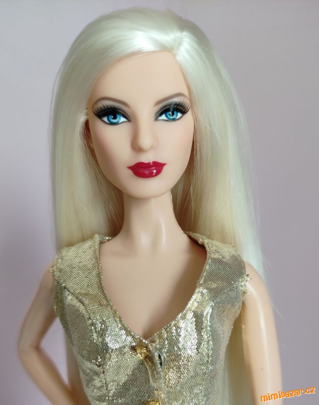 Barbie Basics 2.1 sběratelská panenka Louboutin