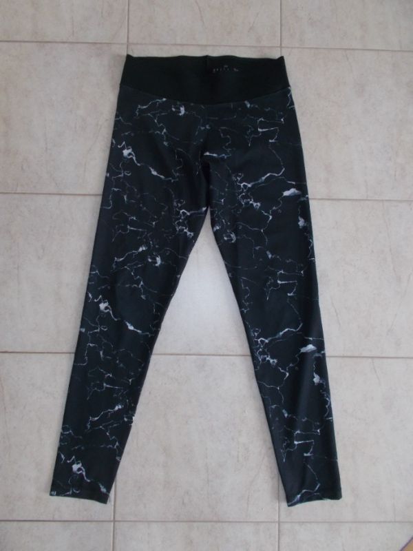 Sportovní legíny Adidas Climate černé N*O*V*É*