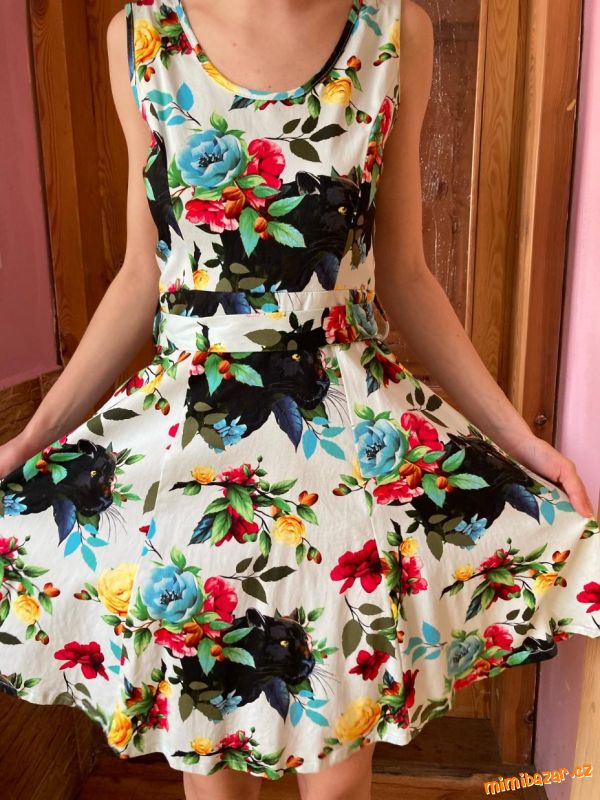 Letní retro šaty Lady V London