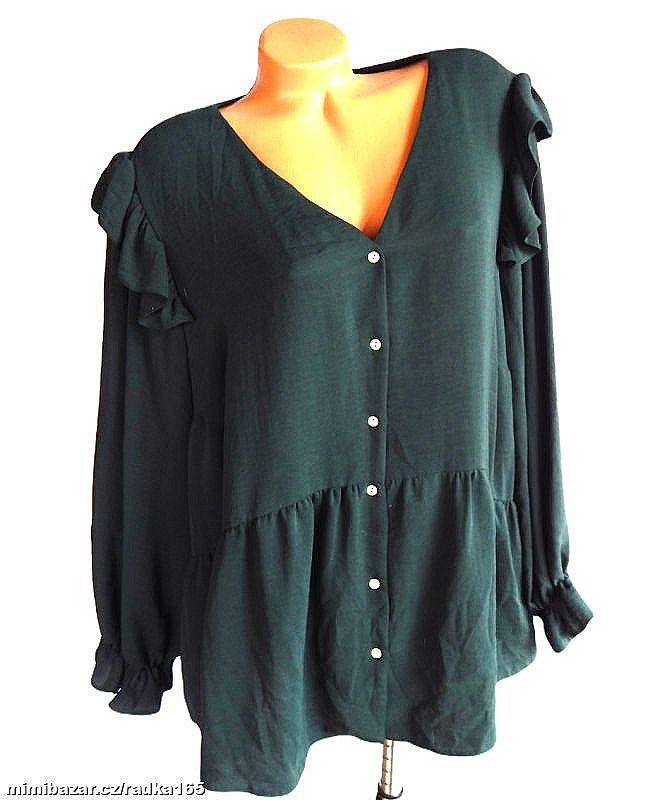 Zelená halenka s volánky vel.52