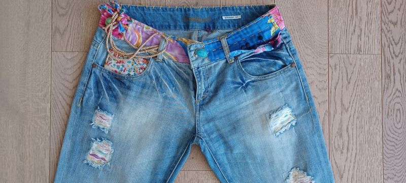 Džíny/jeansy/rifle Desigual vel. 38