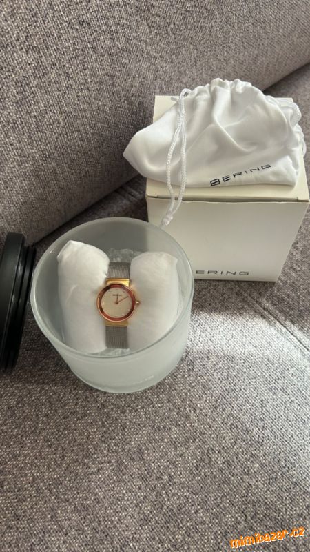 Dámské hodinky Bering Classic 10126-066