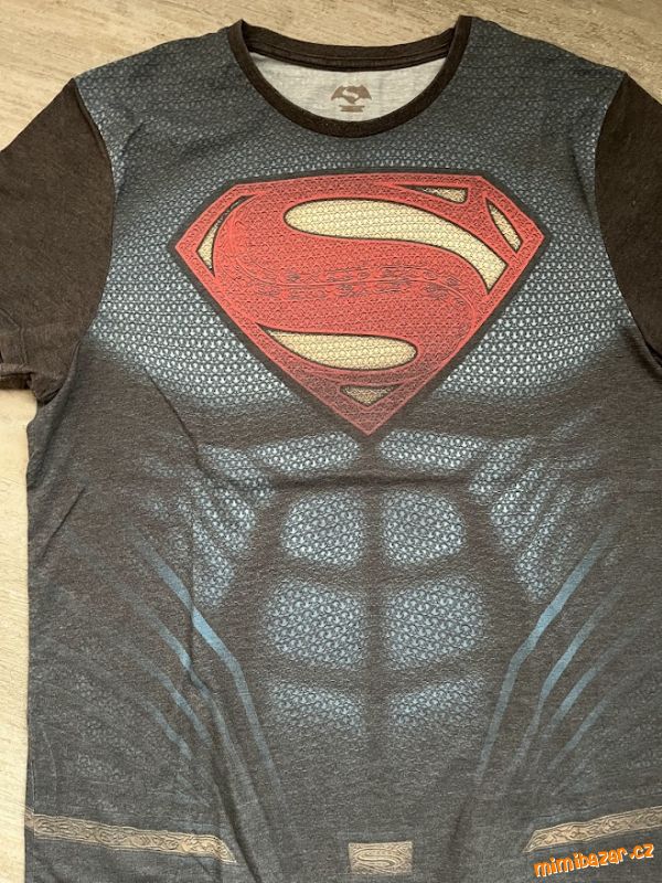 tričko krátký rukáv superman