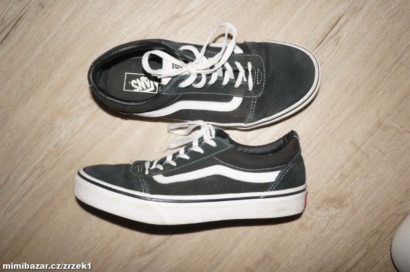 VANS tenisky vel.36