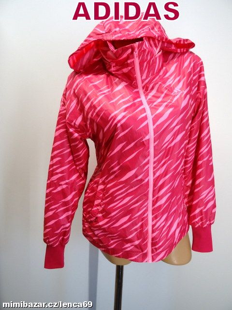 ZNAČKOVÁ BUNDA ADIDAS