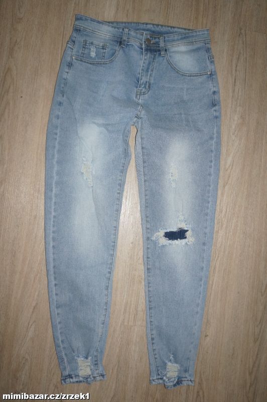 Nádherné džíny vel.S
