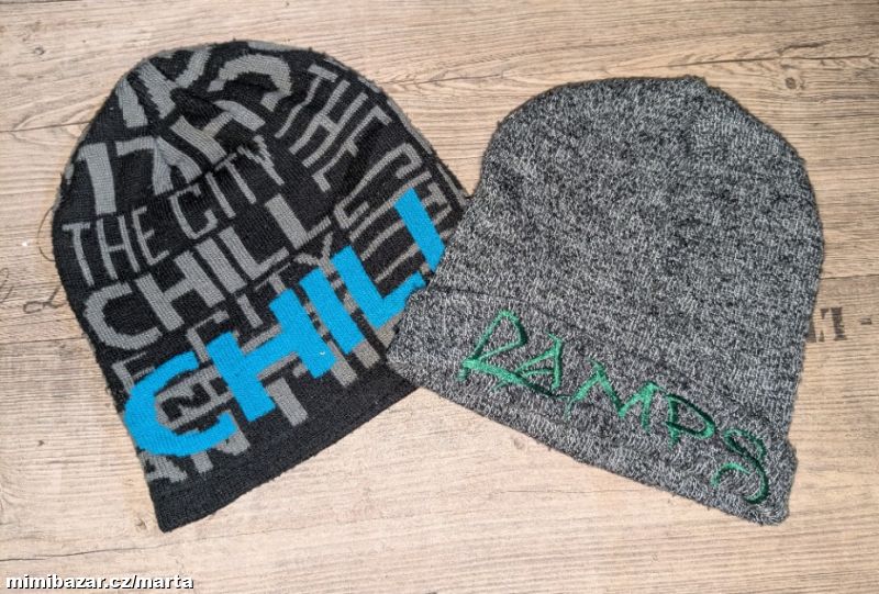 2 x čepice