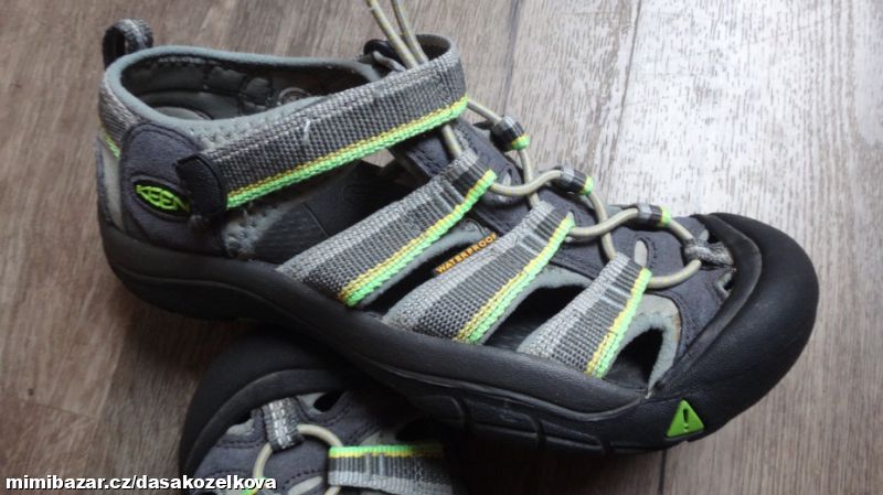 Polosandály Keen v.36 - top stav
