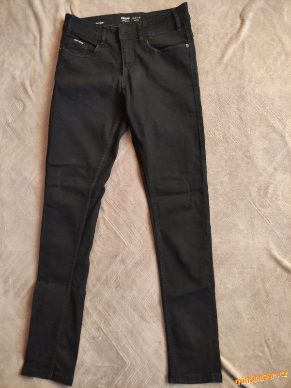 Pánské, chlapecké rifle W28/L32 černé CROPP skinny