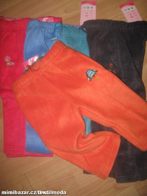 KALHOTY TEPLÁČKY FLÍS KUGO skladem V 74:104:110