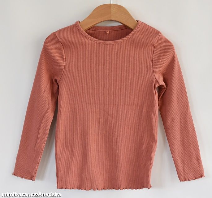 Tričko vel. 4 - 5 let