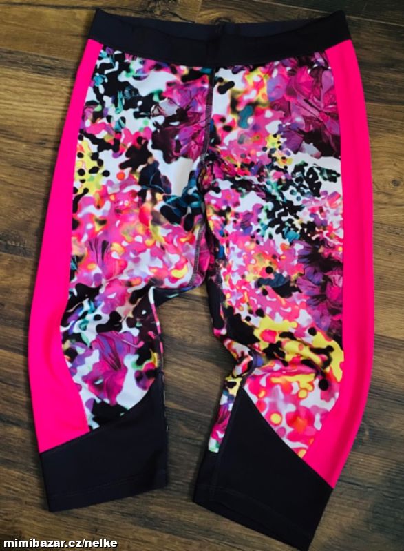 KRÁSNÉ DÁMSKÉ 3/4 LEGÍNY ADIDAS CLIMALITE !!!