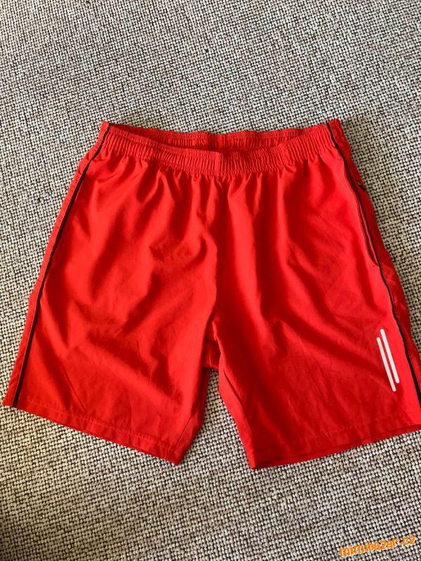 Sportovní kraťasy