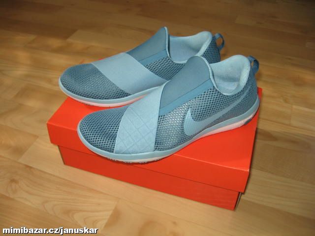 Dámské modré sportovní boty Nike Free Connect