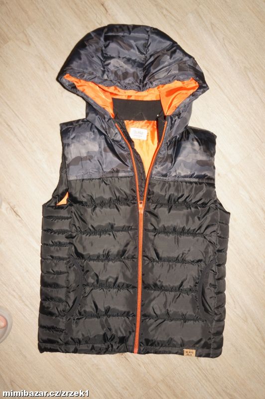 Blukids chlapecká vesta vel.146