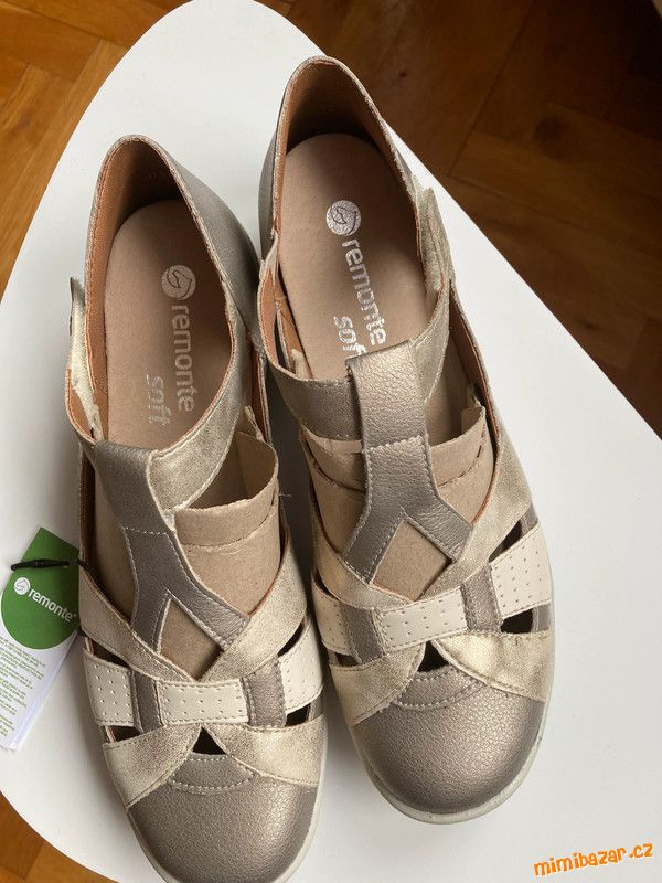 značkové kožené sandálky