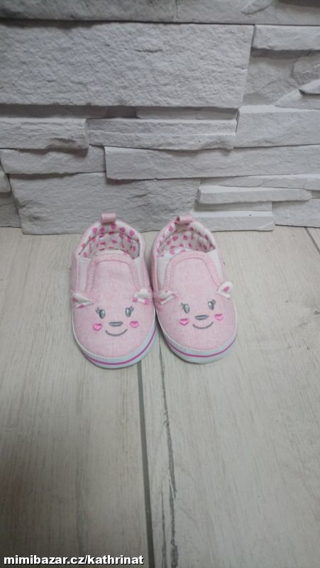Kojenecké boty růžové, vel. 80-86, 9-18měs. 11, 5cm