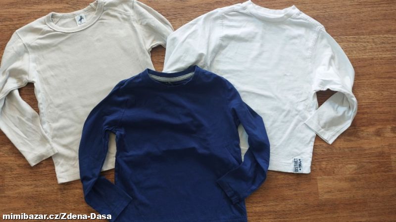 bílé tričko, modré tričko vel. 110