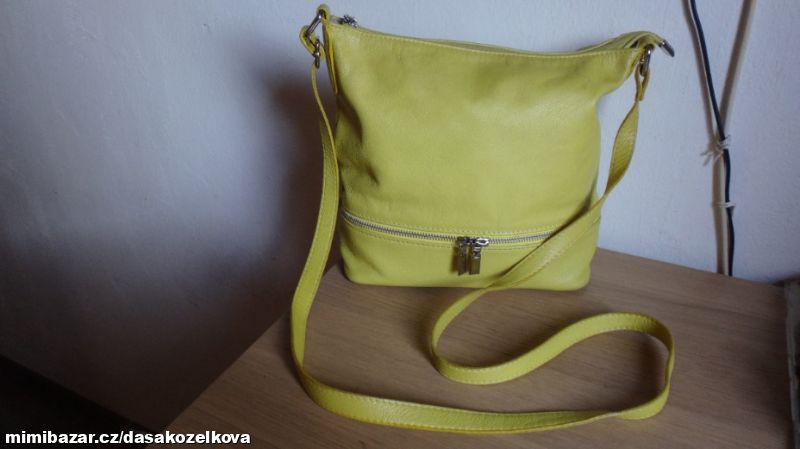 Žlutá kožená crossbody kabelka TOSCANIO