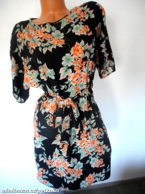 černé květované šaty s páskem uk 8