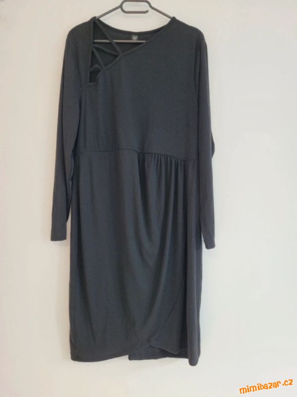 Krásné šaty Shein vel.44/XXL