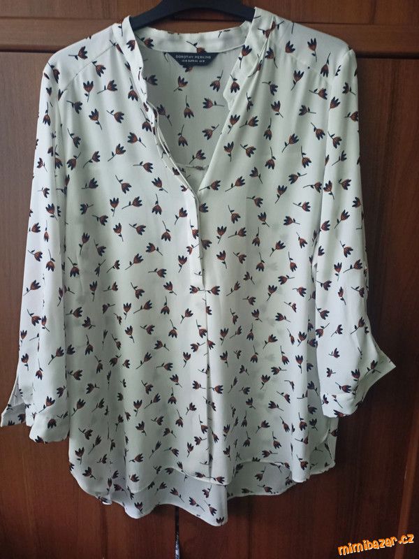Luxusní halenka vel. 44 zn. Dorothy Perkins
