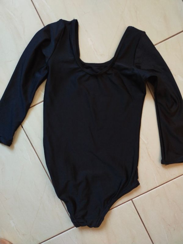 Černý gymnastický taneční sportovní dres 128/140