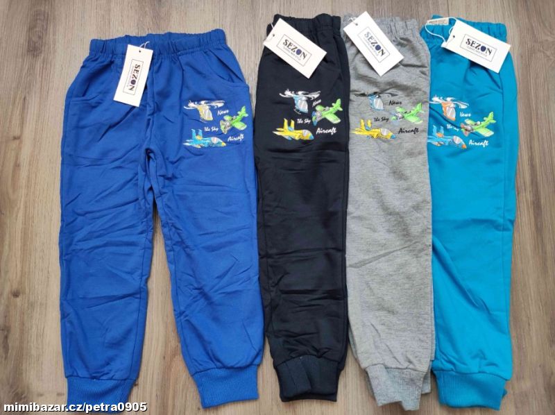 Tepláky letadla 98, 104, 110, 116, 122, 128