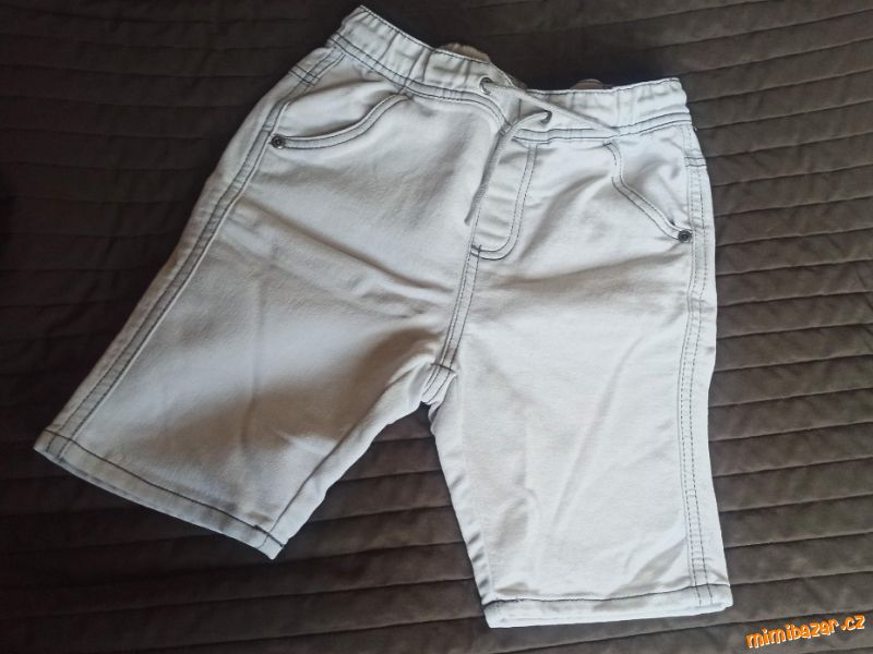 Světlé riflové kraťasy vel.128/134