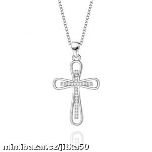 Střibrný náhrdelník s křížkem
