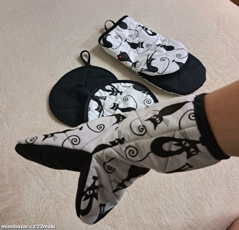 Kočky černé, chňapky, rukavice, utěrka, ubrus, 