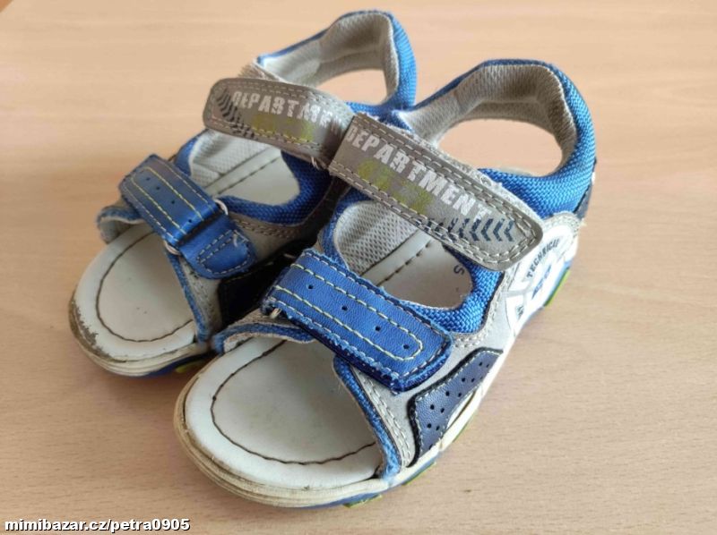 Dětské sandálky Deichmann vel. 26