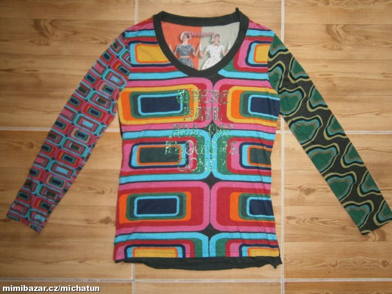 Barevné tričko značky DESIGUAL, vel.L