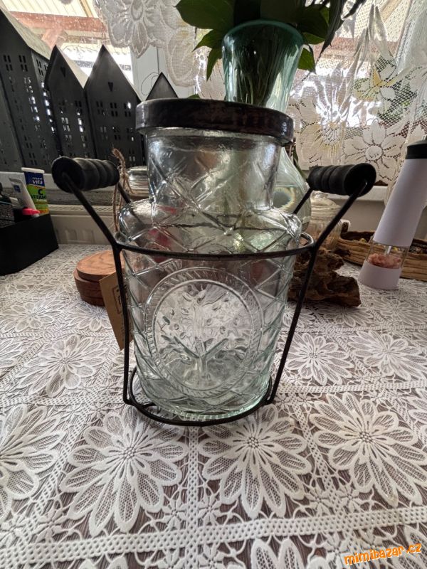 váza vintage styl