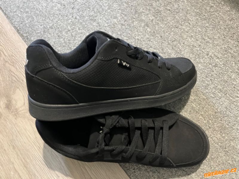 PÁNSKÁ OBUV (NOVÁ)