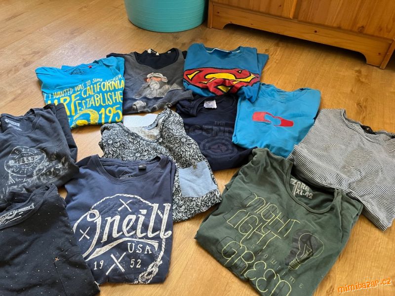 Pánské trička, vel M, 11 ks