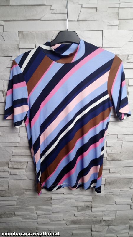 Trikový rolák MarcCain, vel. 38 (N3)