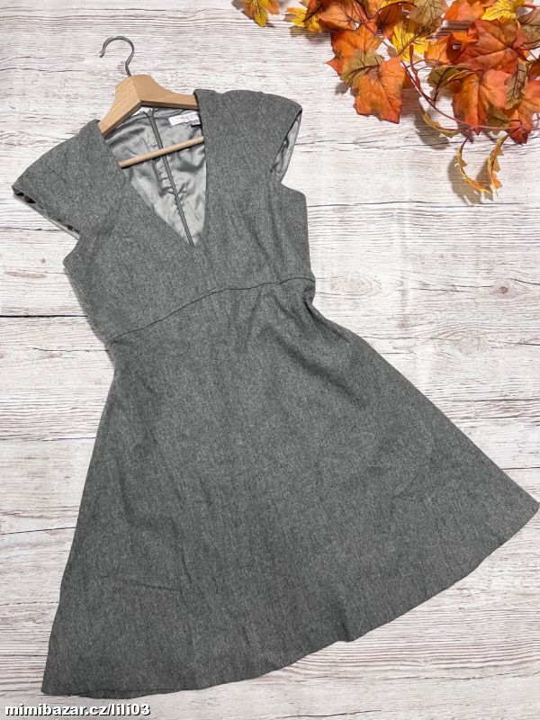 ŠEDÉ VLNĚNÉ ŠATY FRENCH CONNECTION