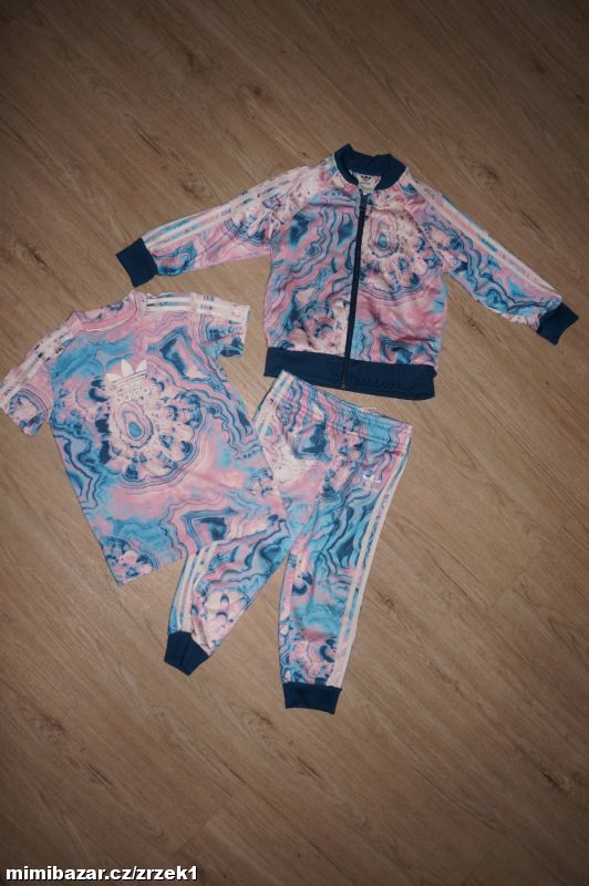 ADIDAS nádherná dívčí teplákovka vel.92