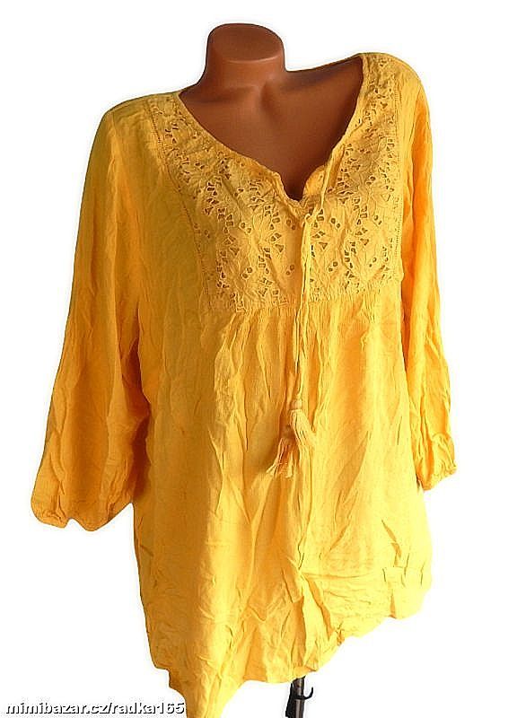 Příjemná tunika vel.52/54