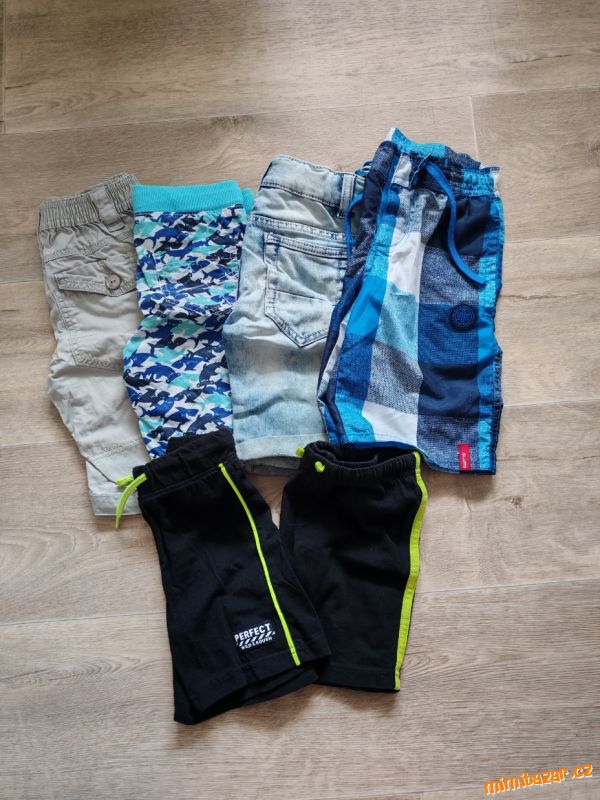 6x chlapecké kraťasy 110/116