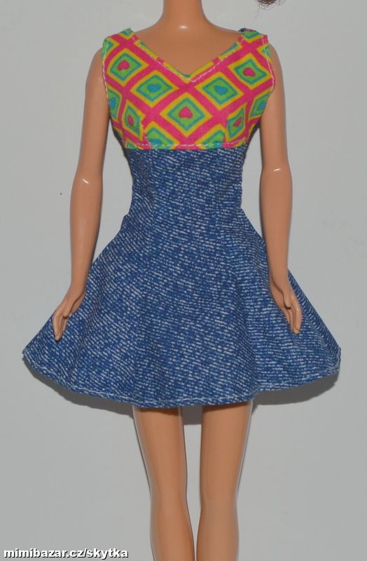  + + + OBLEČENÍ PRO PANENKU BARBIE + + + 