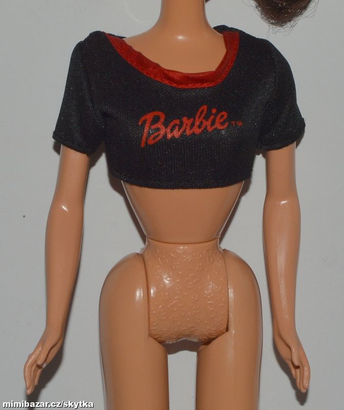  + + + OBLEČENÍ PRO PANENKU BARBIE + + + 