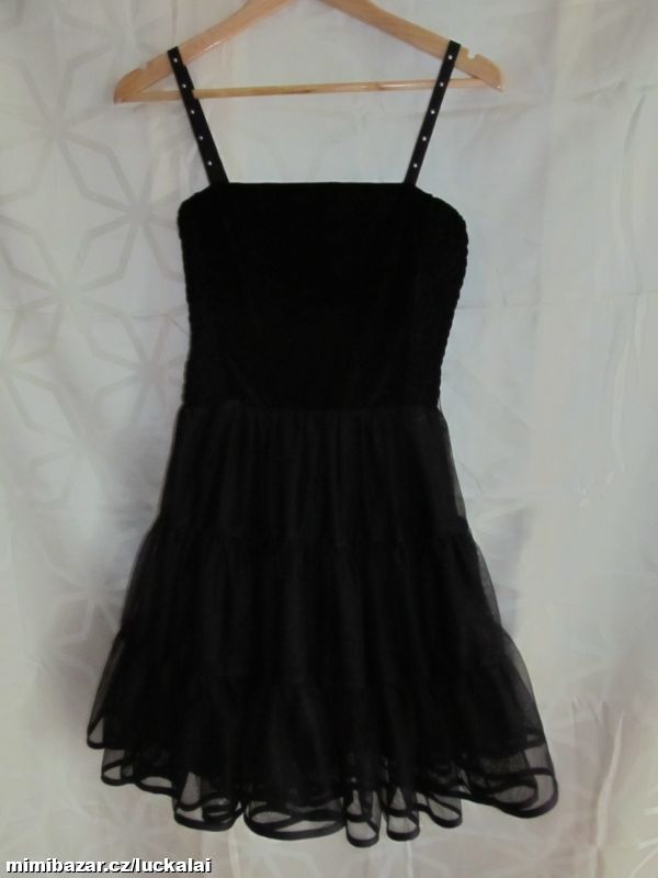 Sváteční černé šaty samet, tyl