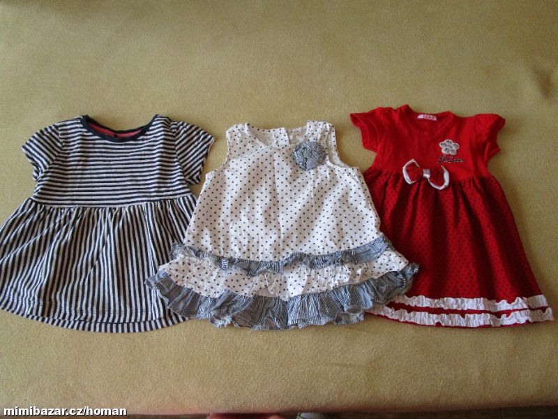 3x pěkné letní šatečky na 1-2 roky, cena celkem
