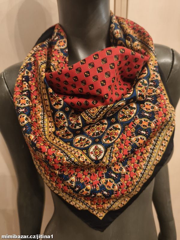 Hedvábný šátek vintage