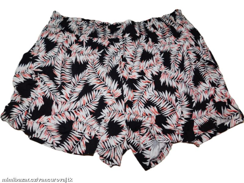 DÁMSKÉ LETNÍ KRAŤASY